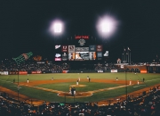 开云体育官网-德甲争冠战之夜，哈登关键进球定乾坤