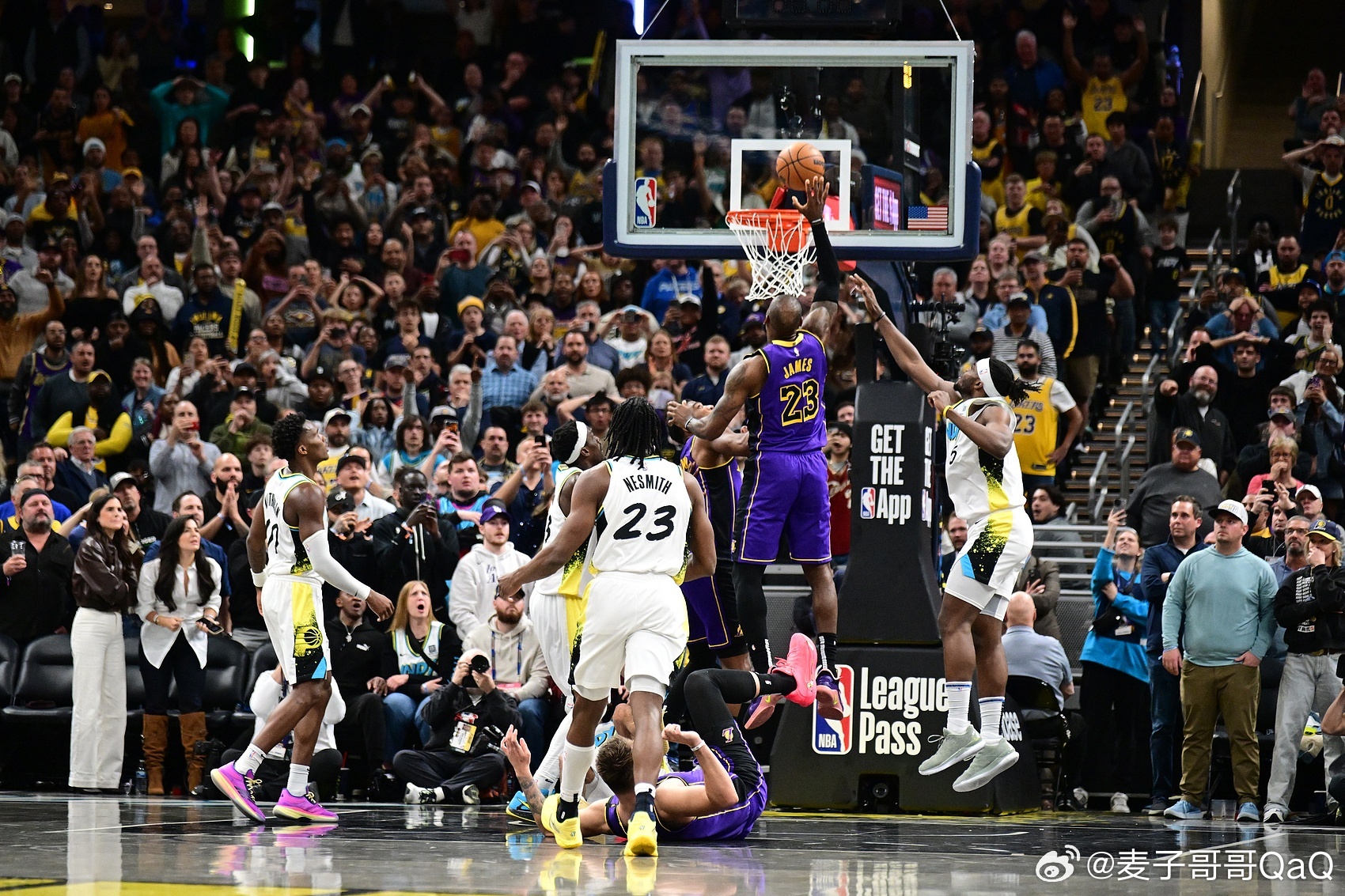 包含深圳队鏖战独行侠，东契奇扛起全队的词条