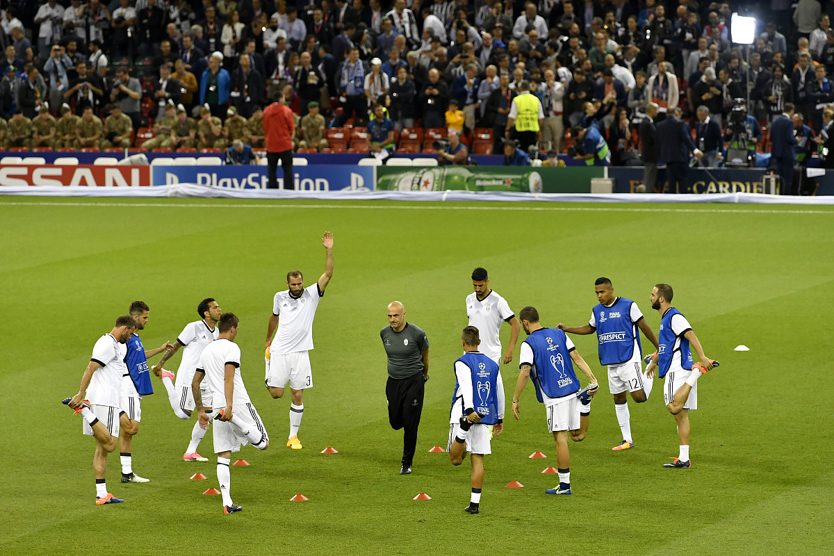 皇家马德里面临困境，团队整体表现堪忧的简单介绍