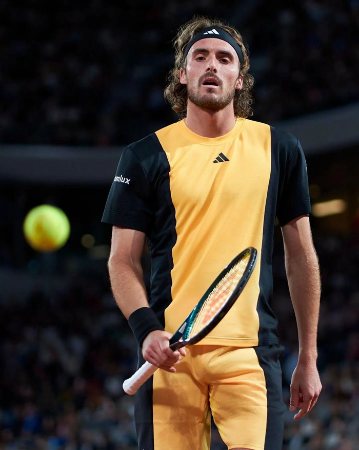 德国网球队血洗西班牙网球队，西西帕斯制霸全场的简单介绍