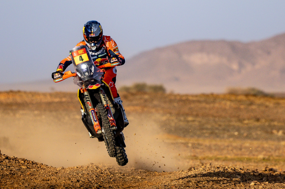 雪地摩托车赛比赛,夺冠夺冠更进一步的简单介绍 雪地摩托车赛比赛,夺冠夺冠更进一步的简单介绍