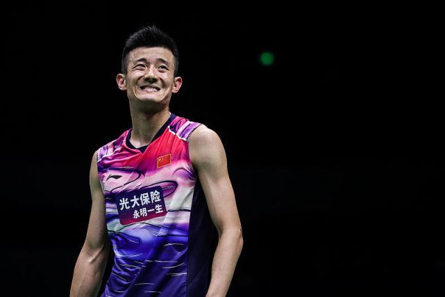 中国羽毛球队鏖战英格兰羽毛球队，谌龙绝境逆转的简单介绍