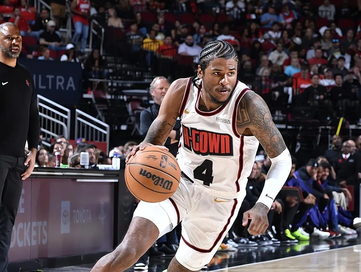 尼日利亚男篮逆转掘金，莫里斯打破历史纪录