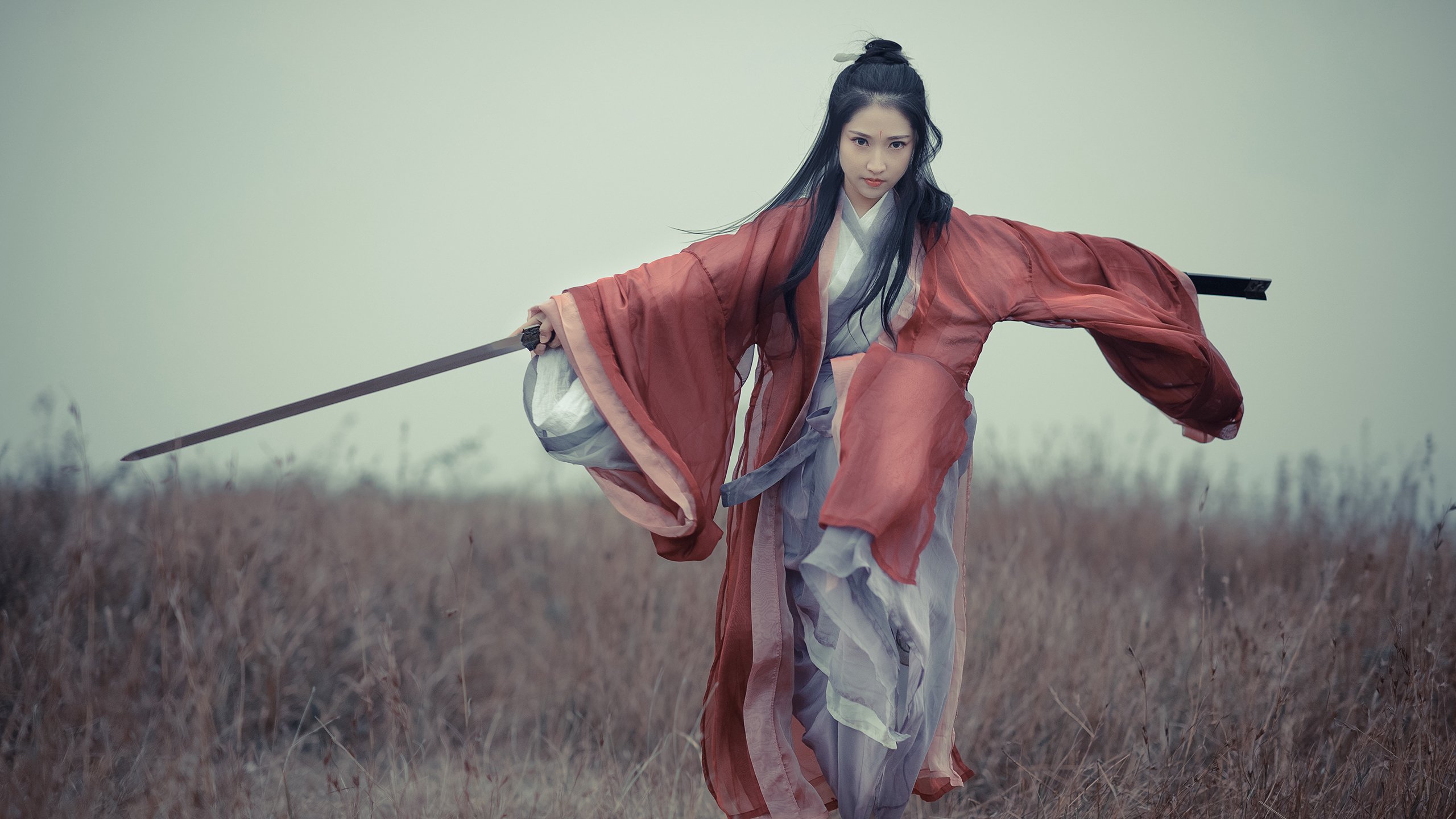 绿茵烽火与篮下硝烟,当西甲德比遇上CBA巅峰对决