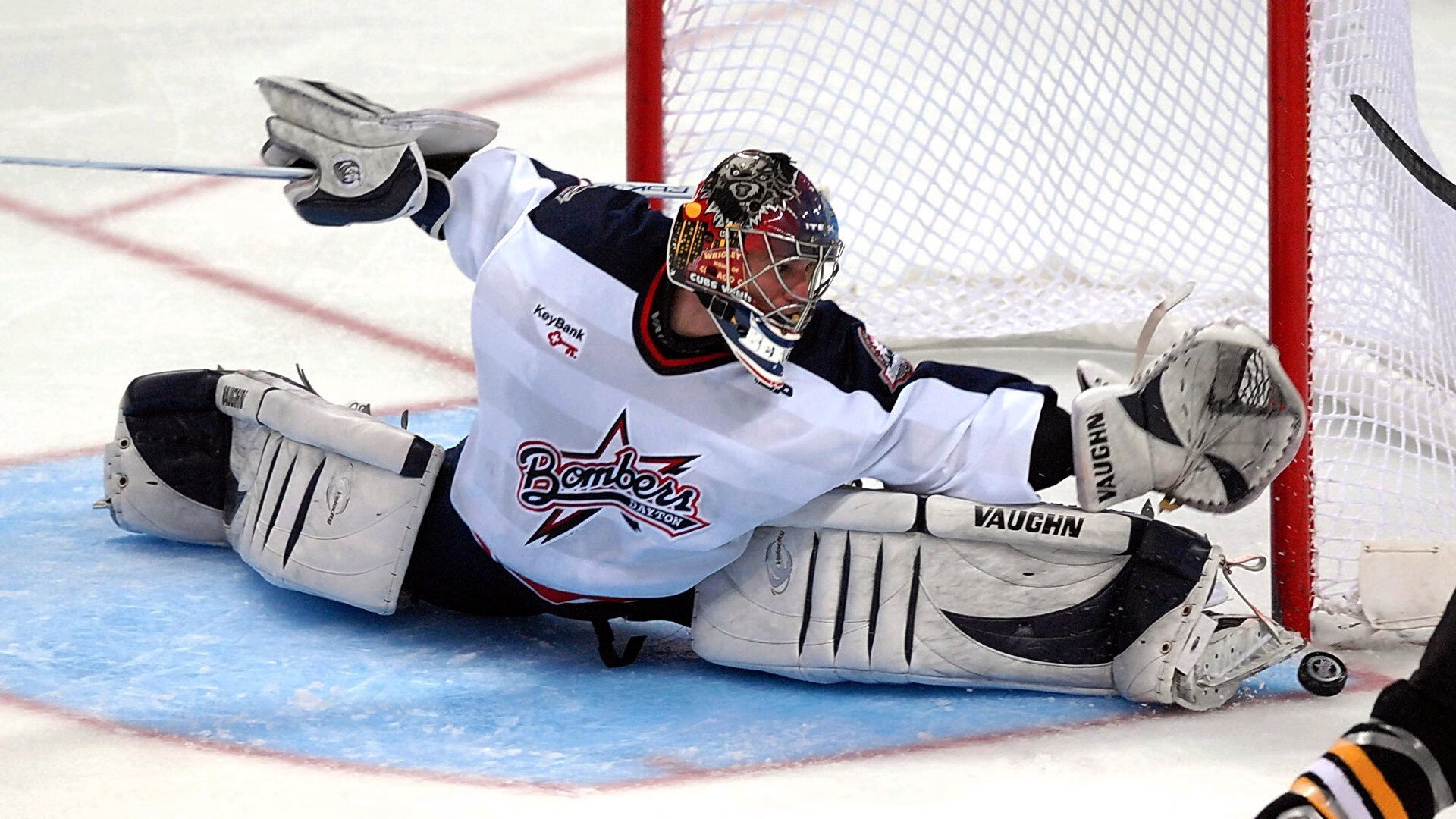 横扫晋级！广东队西决生死战完胜广厦，强势挺进总决赛