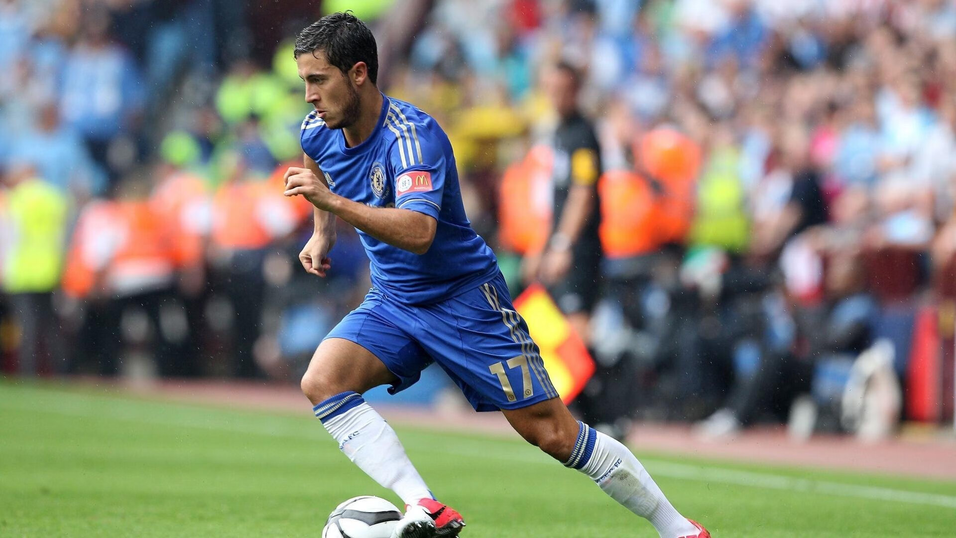 赛道与球场，速度与力量的跨界对决