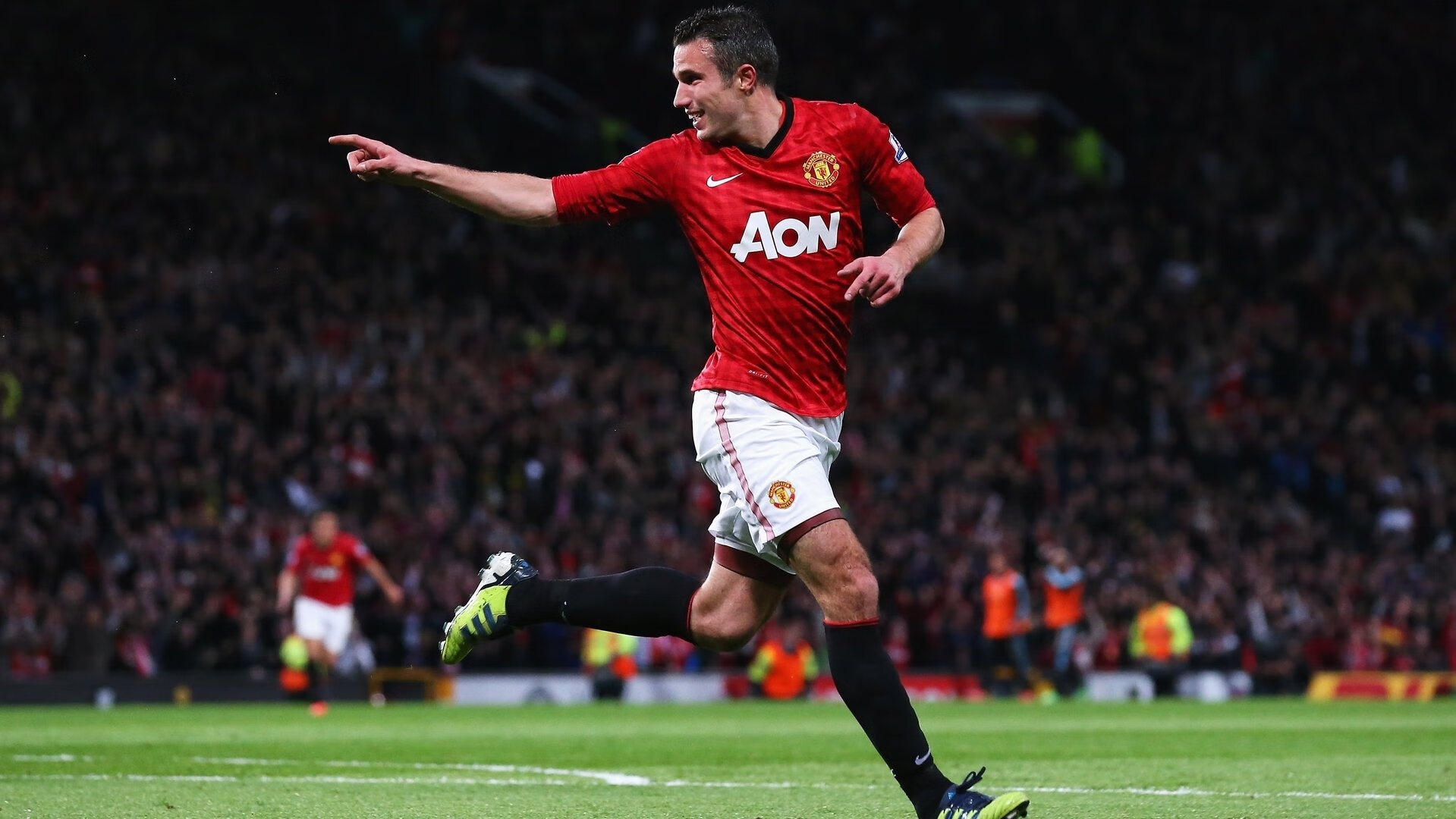 克瓦拉茨赫利亚，欧冠半决赛之夜的独舞者